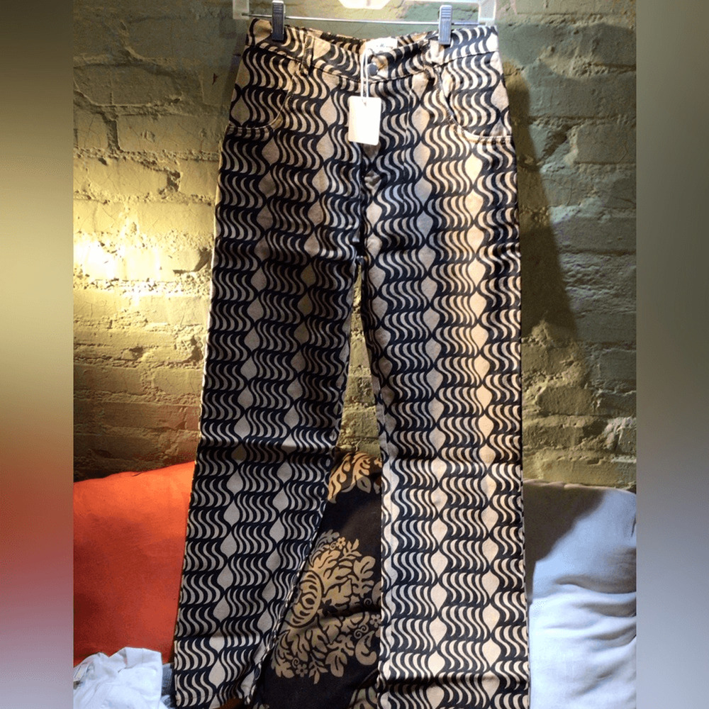 NEW! Love and Harmony Wave Pattern Women's Jeans